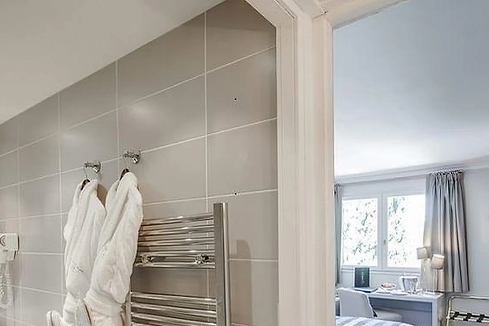 Lieux événementiels, HÔTEL LE VALLON DE VALRUGUES & SPA *****