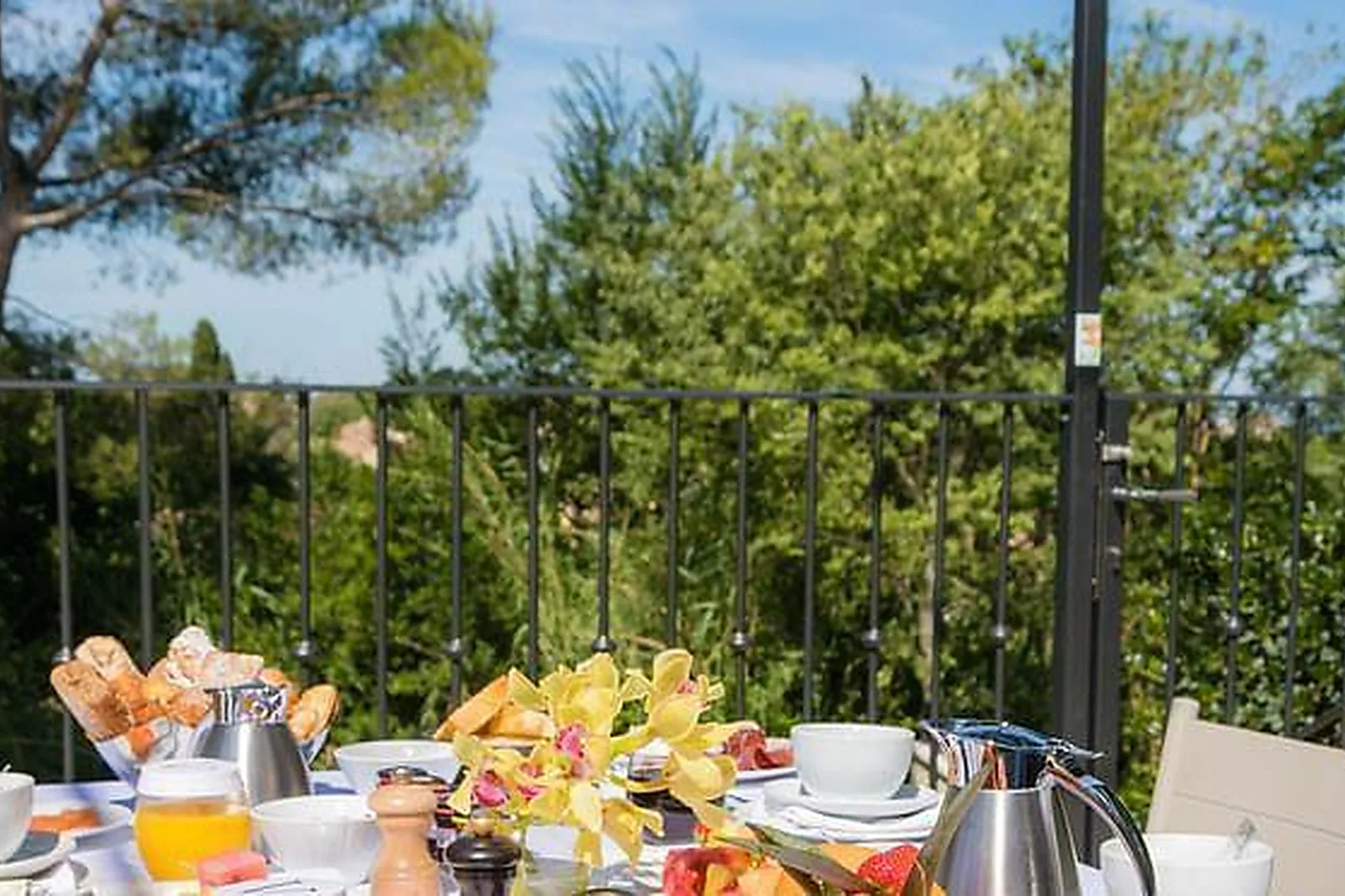 Lieux événementiels, HÔTEL LE VALLON DE VALRUGUES & SPA *****