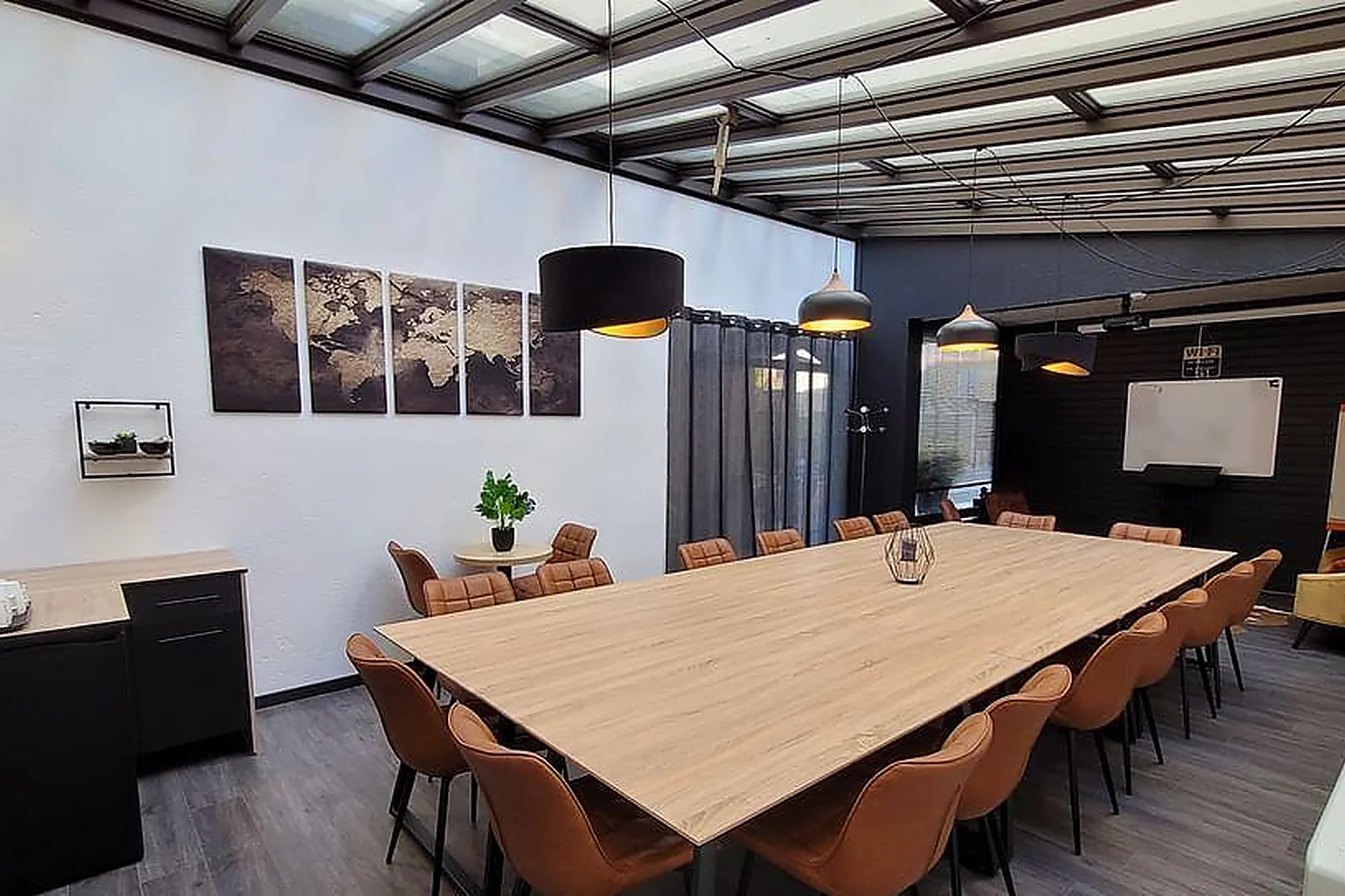 Lieux événementiels, AGENCE DE VOYAGES MARCO VASCO