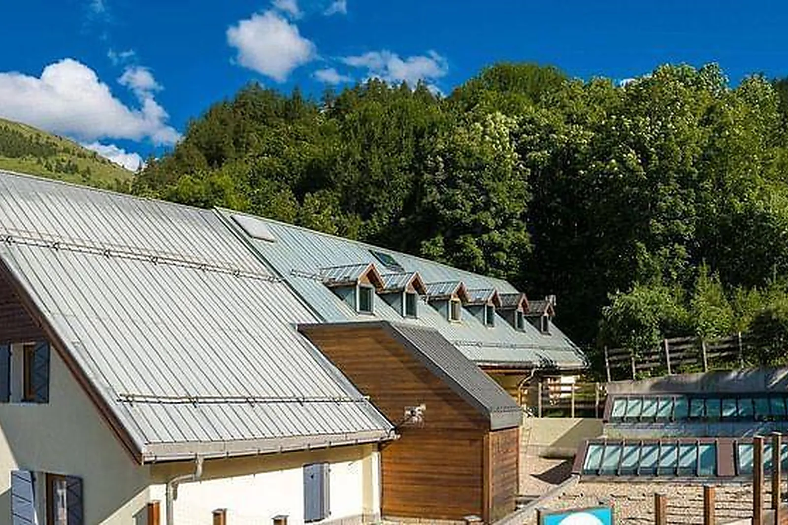 Lieux événementiels, HÔTEL** LES ESSARTS