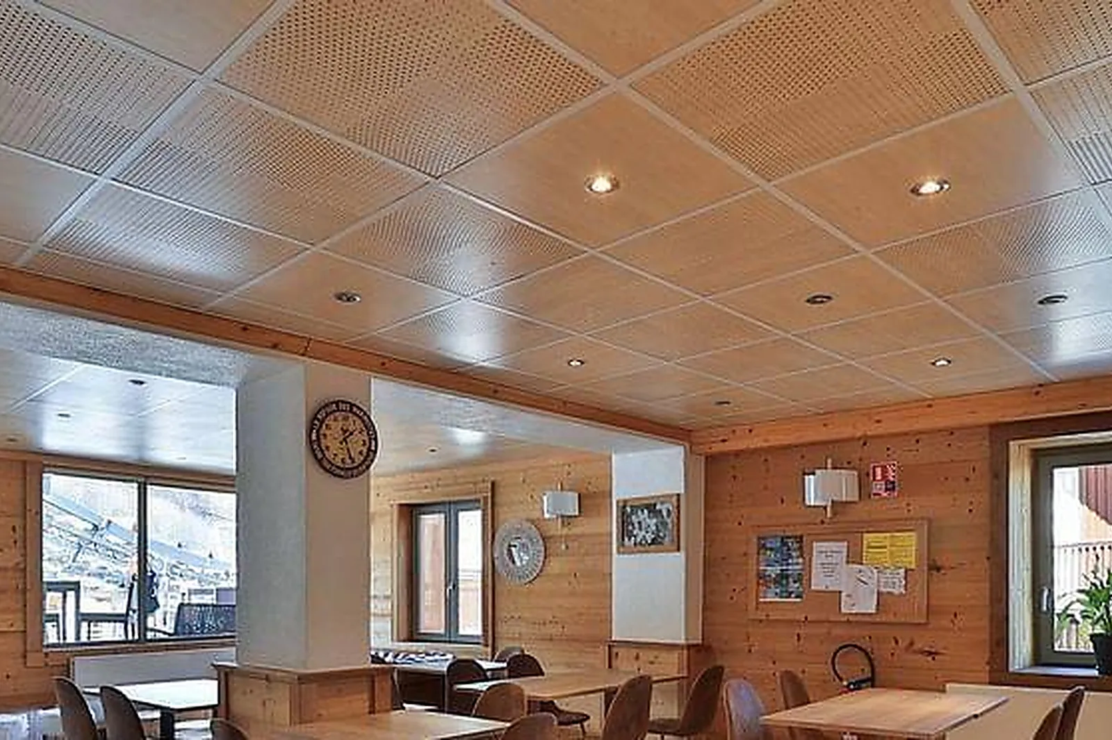 Lieux événementiels, HÔTEL** LES ESSARTS