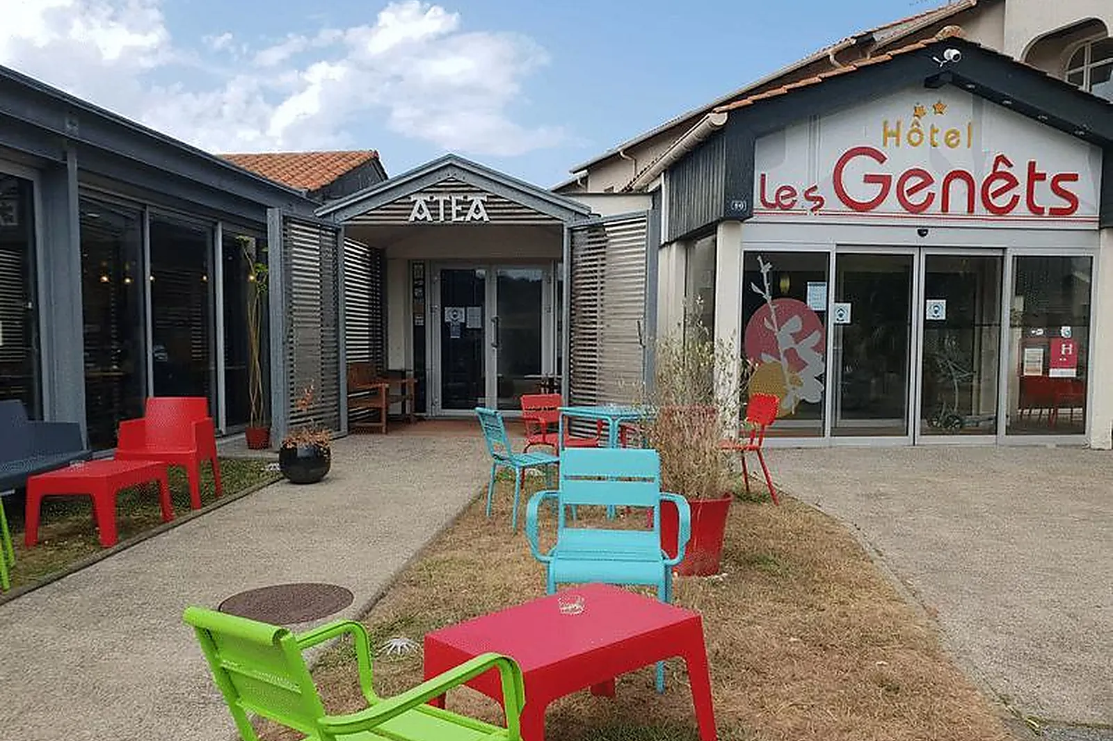 Lieux événementiels, HÔTEL LES GENETS