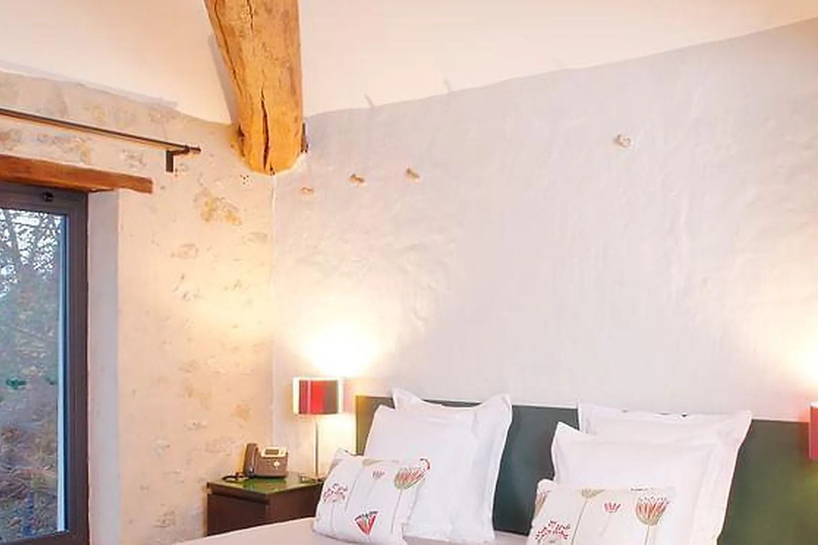 Lieux événementiels, HÔTEL LES HERBES FOLLES ****