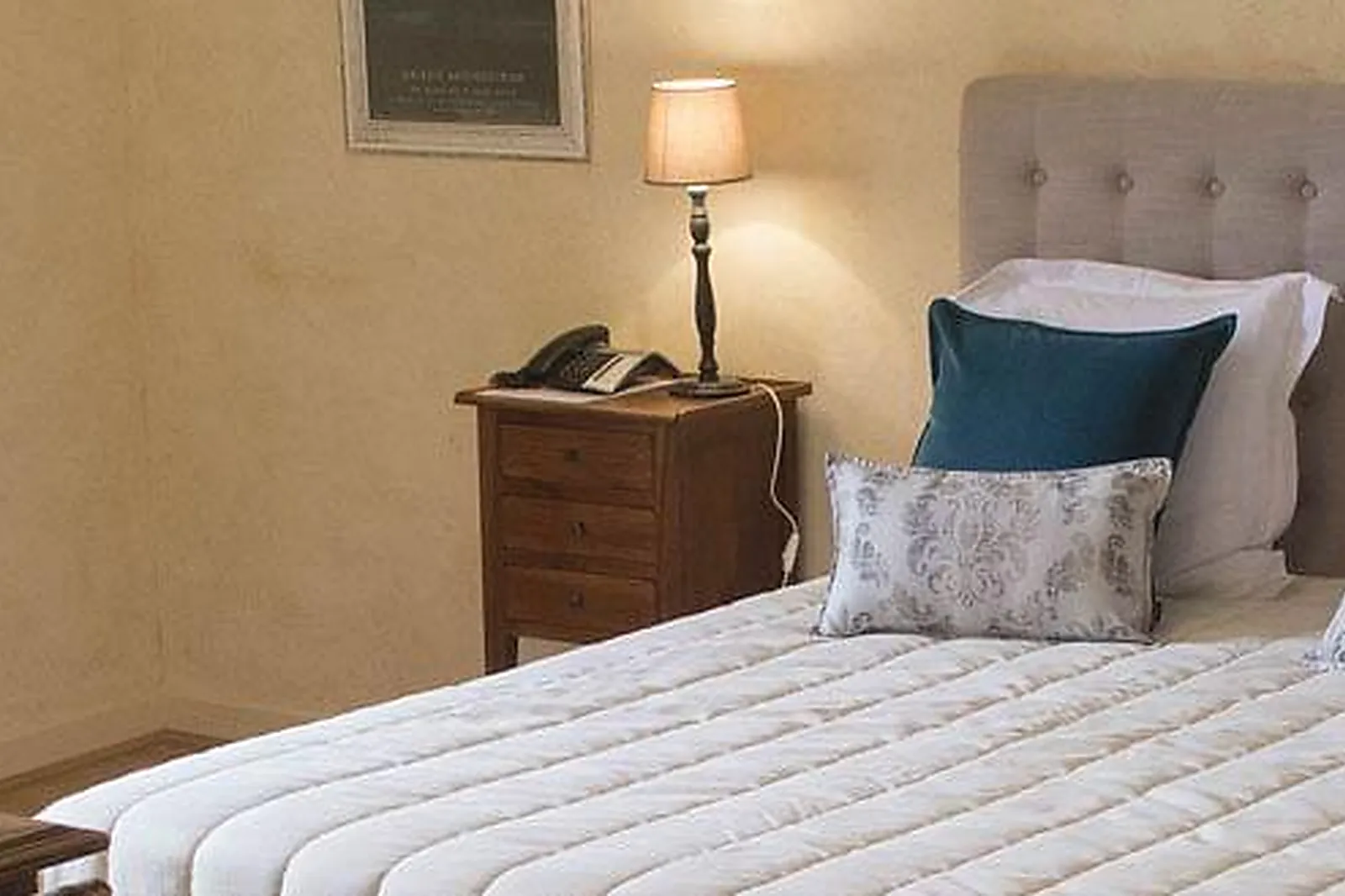 Lieux événementiels, HÔTEL LES HOSPITALIERS ***