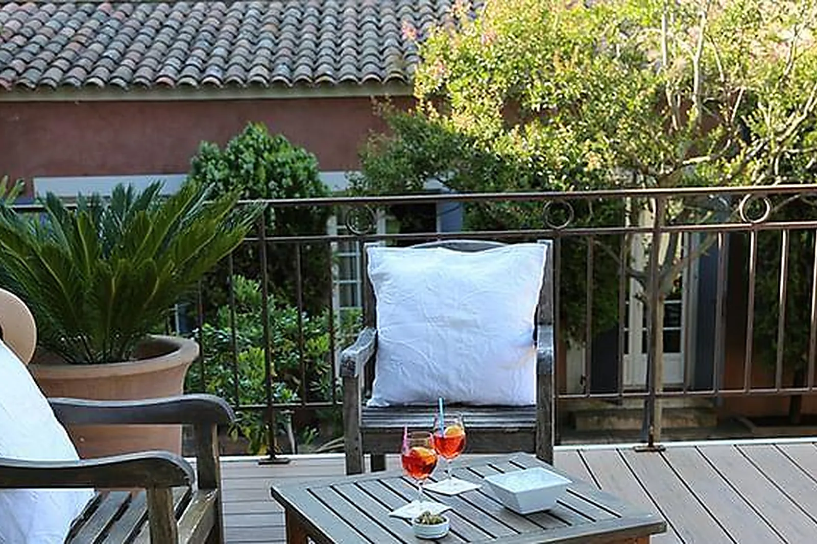 Lieux événementiels, HÔTEL LES JARDINS DE CASSIS ***