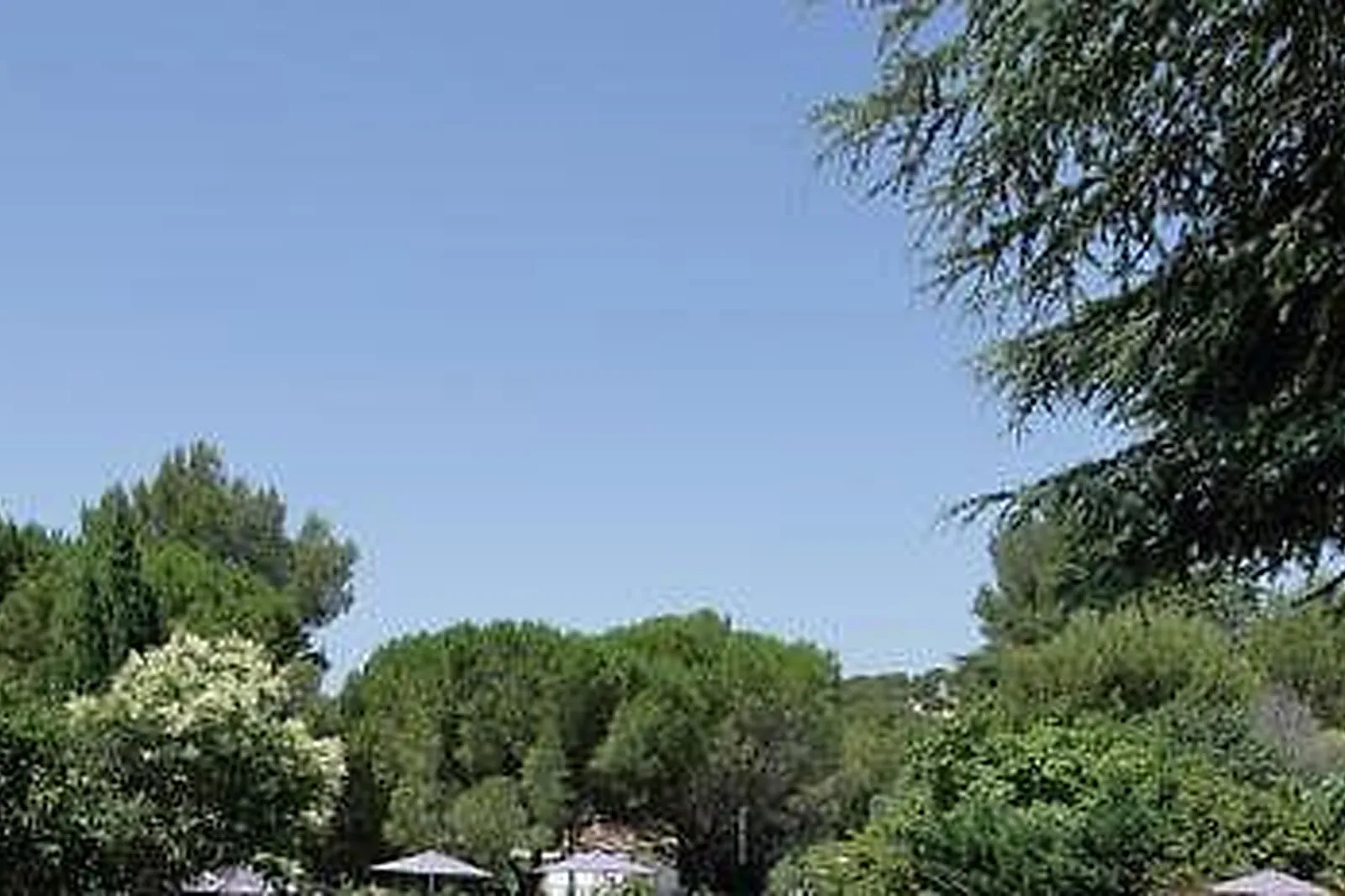 Lieux événementiels, HÔTEL LES JARDINS DE CASSIS ***