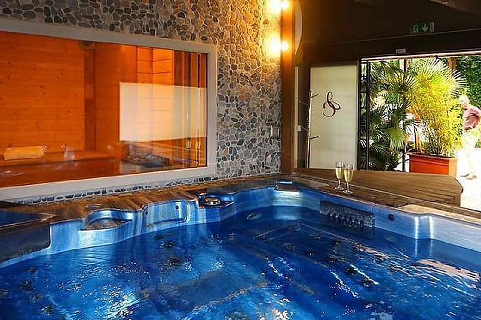 Lieux événementiels, HÔTEL LES JARDINS DE CASSIS ***