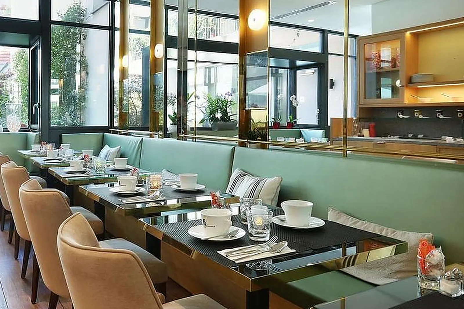 Lieux événementiels, HÔTEL LES JARDINS DE MADEMOISELLE ****