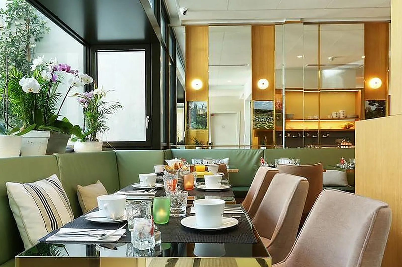 Lieux événementiels, HÔTEL LES JARDINS DE MADEMOISELLE ****