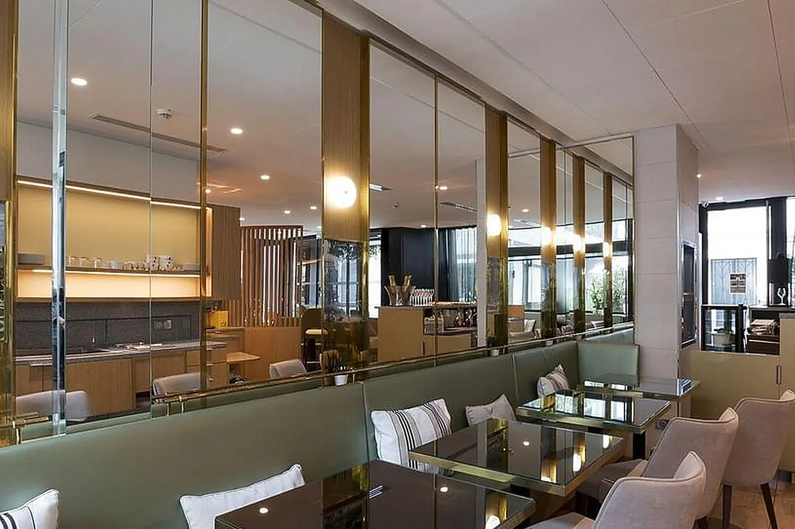 Lieux événementiels, HÔTEL LES JARDINS DE MADEMOISELLE ****