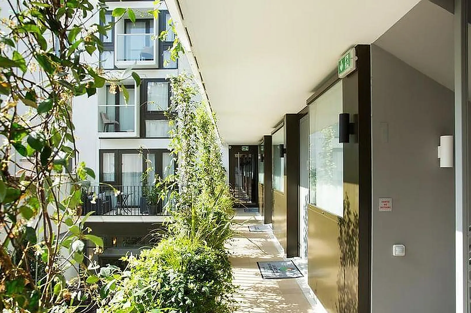 Lieux événementiels, HÔTEL LES JARDINS DE MADEMOISELLE ****