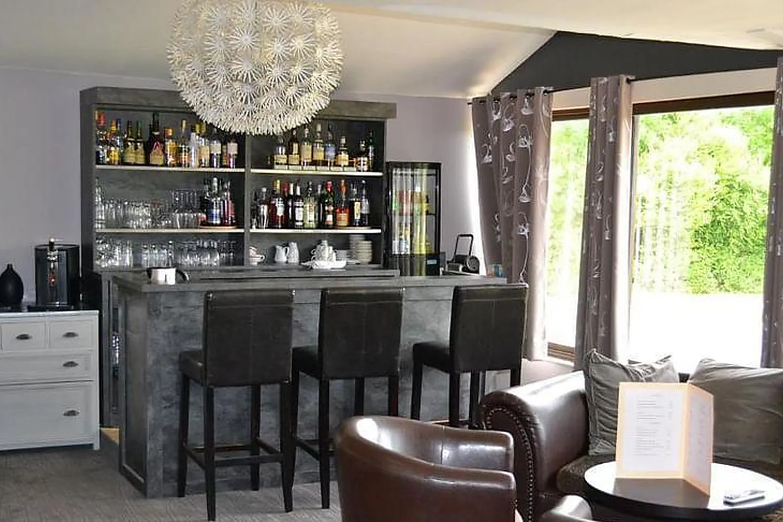 Lieux événementiels, HÔTEL LES QUATRE SALINES BAIE DU MONT SAINT MICHEL SUD