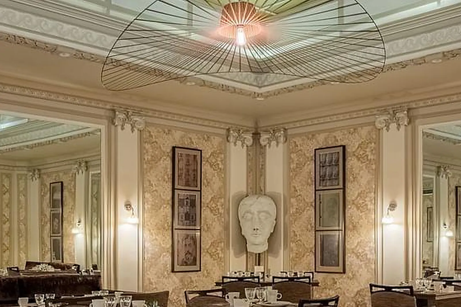 Lieux événementiels, HIPTOWN EURORENNES