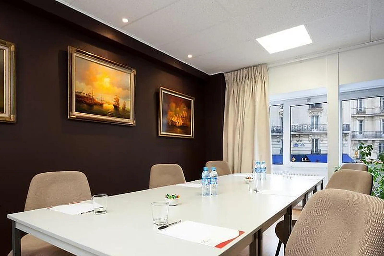 Lieux événementiels, HÔTEL LOCOMO