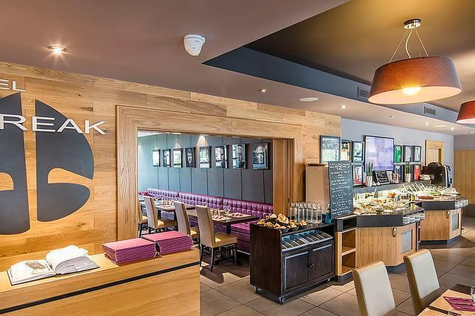 Lieux événementiels, HÔTEL L'ACQUALE****