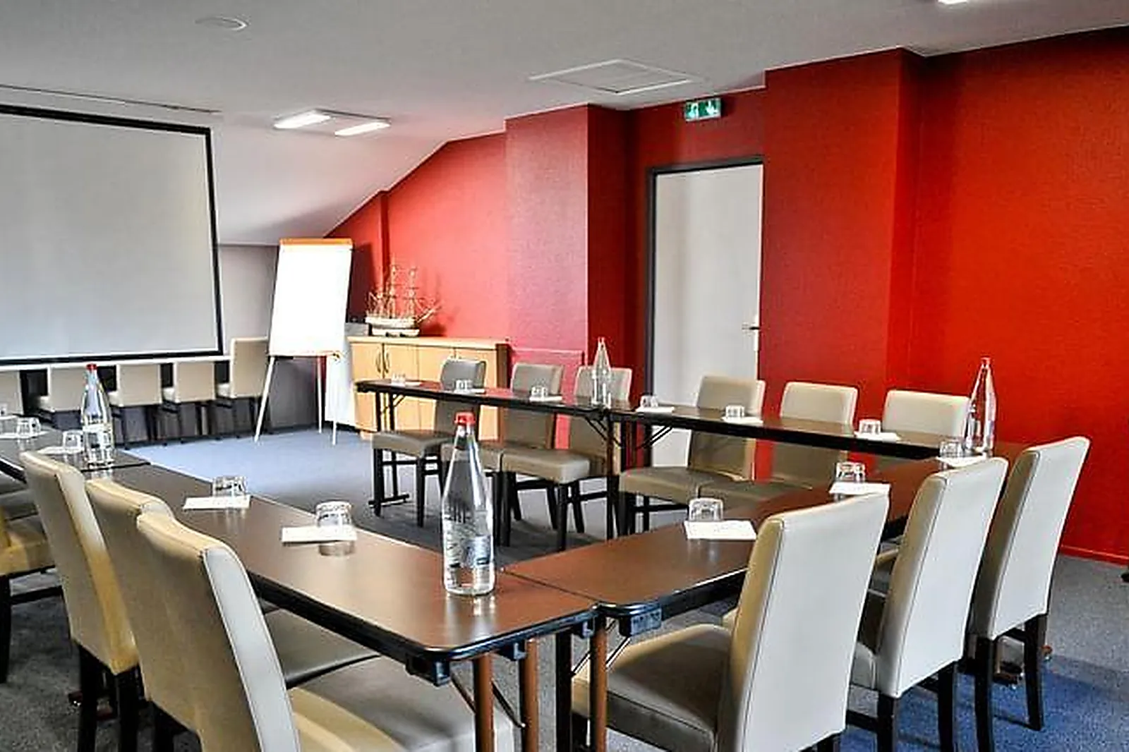 Lieux événementiels, HÔTEL L'ACQUALE****