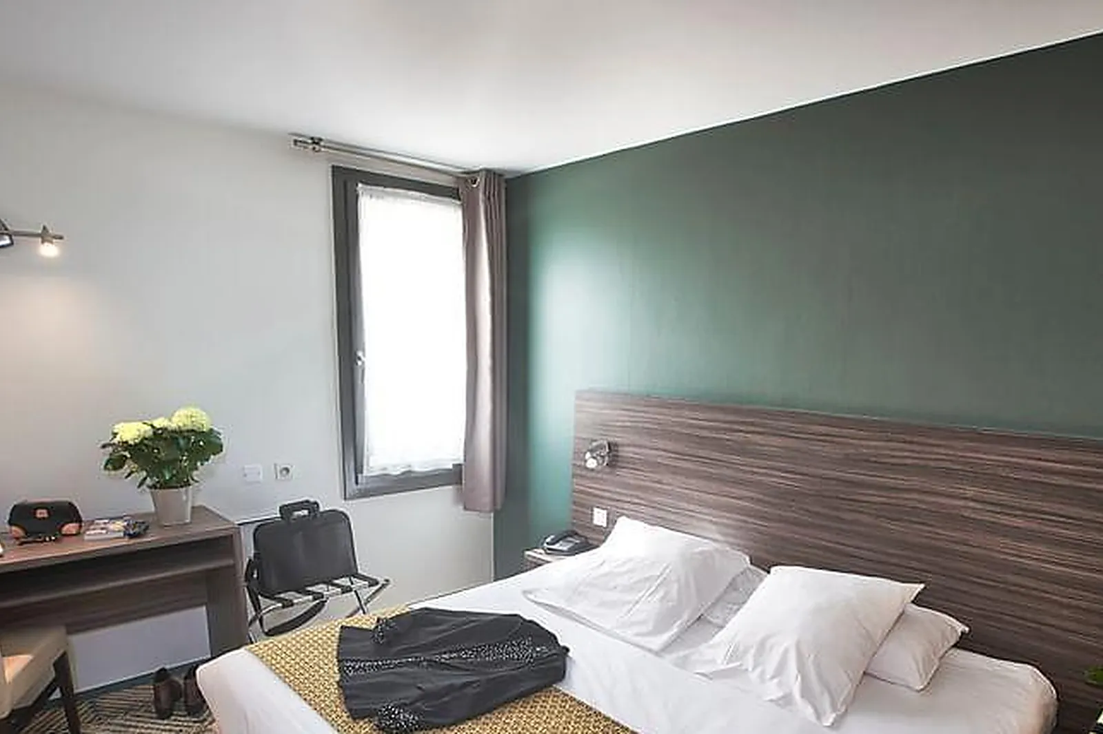 Lieux événementiels, HÔTEL L'ACQUALE****