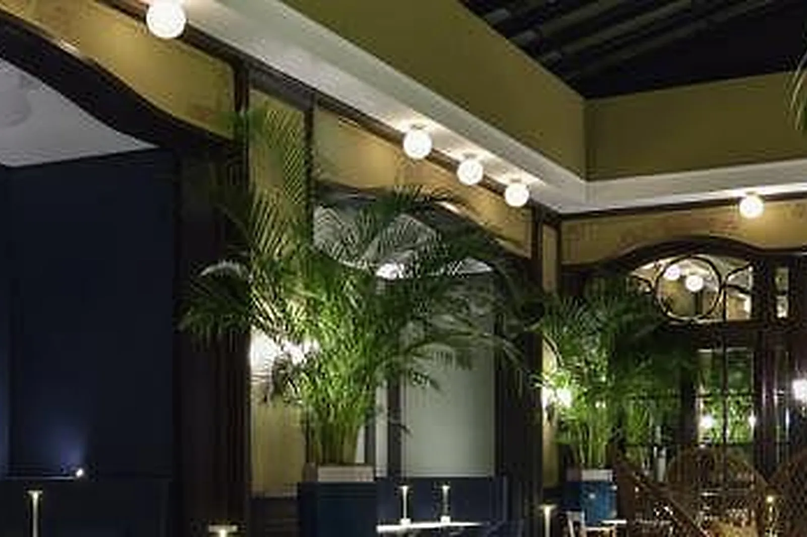 Lieux événementiels, HÔTEL L'ÉCHIQUIER OPÉRA PARIS ****