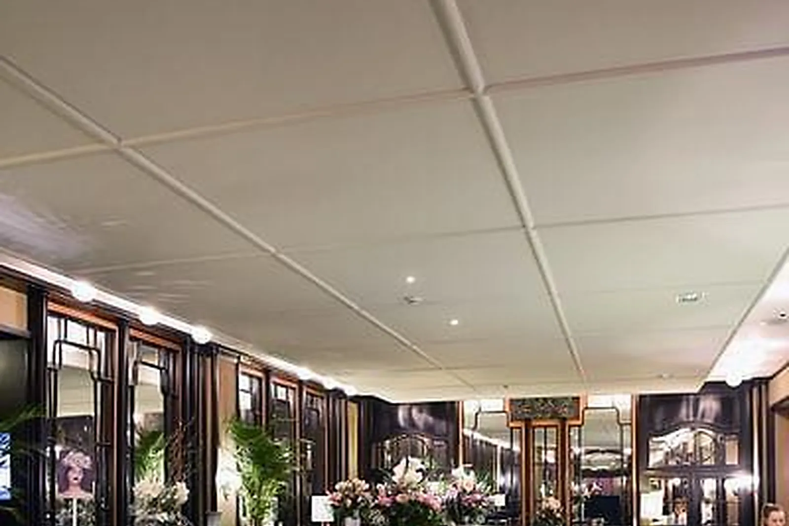 Lieux événementiels, HÔTEL L'ÉCHIQUIER OPÉRA PARIS ****
