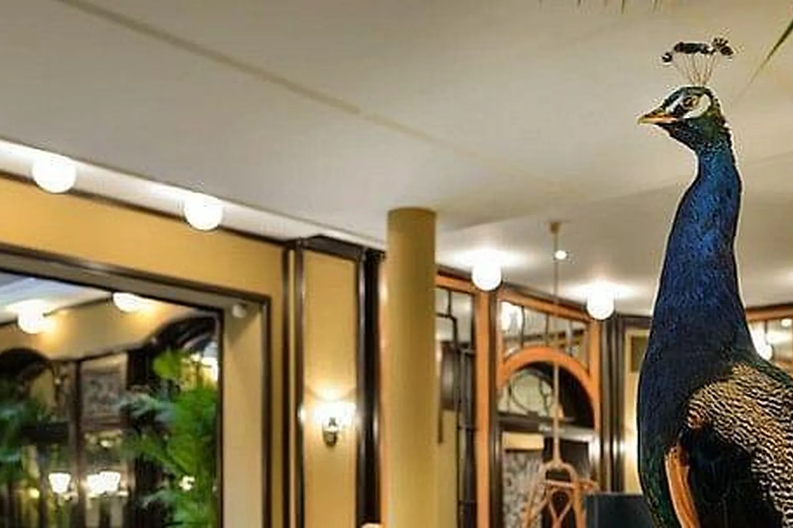 Lieux événementiels, HÔTEL L'ÉCHIQUIER OPÉRA PARIS ****