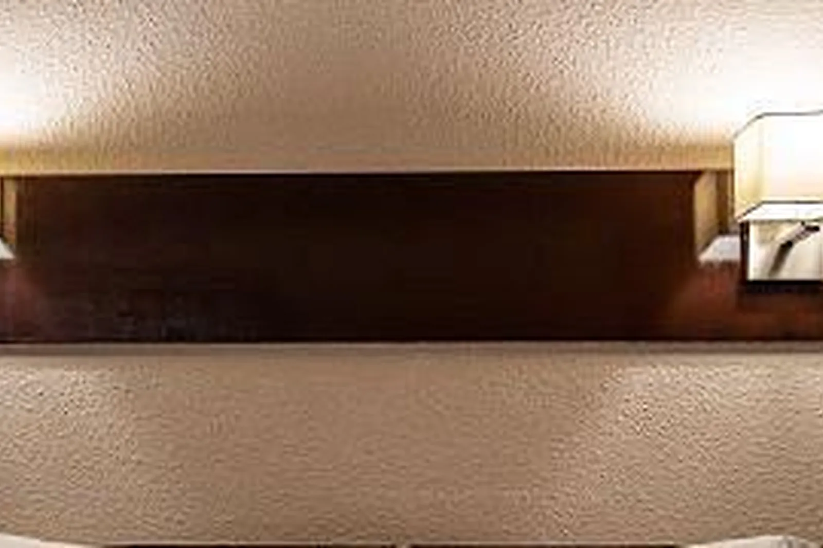 Lieux événementiels, HÔTEL LÉONARD DE VINCI ***