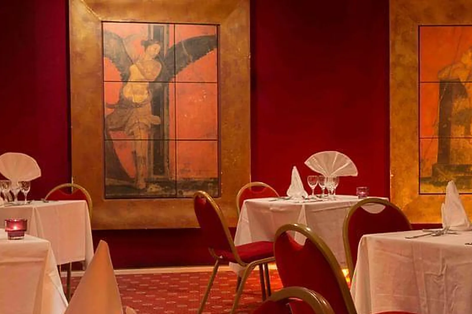 Lieux événementiels, HÔTEL LÉONARD DE VINCI ***