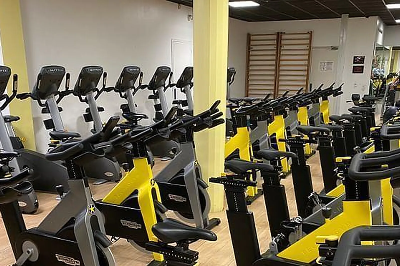 Lieux événementiels, HÔTEL LÉONARD DE VINCI ***