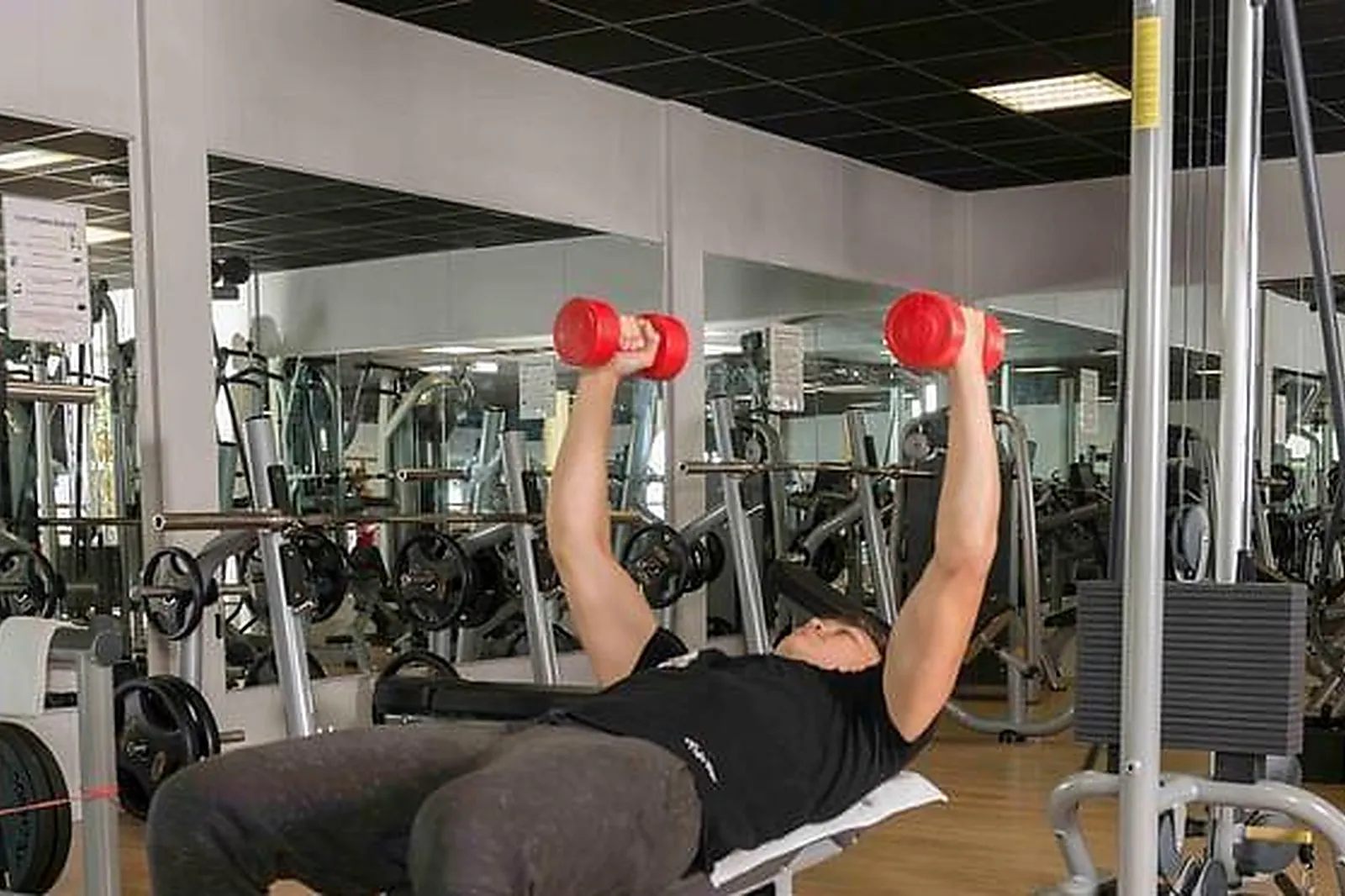 Lieux événementiels, HÔTEL LÉONARD DE VINCI ***