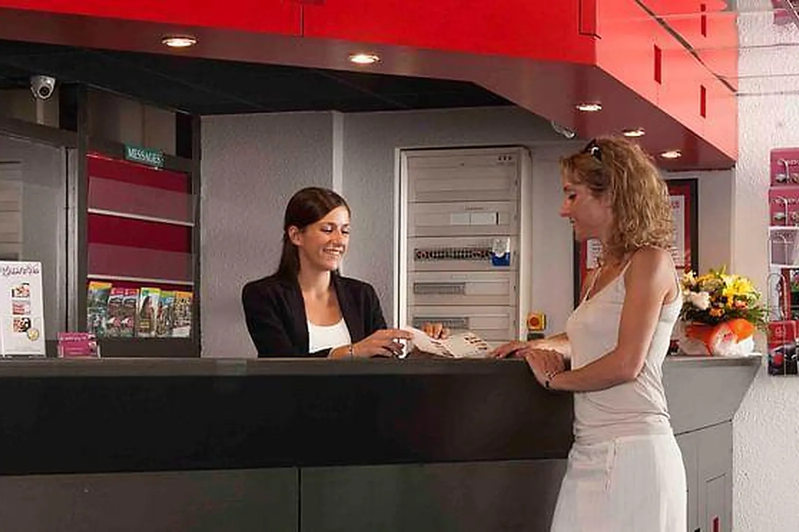 Lieux événementiels, HÔTEL LÉONARD DE VINCI ***