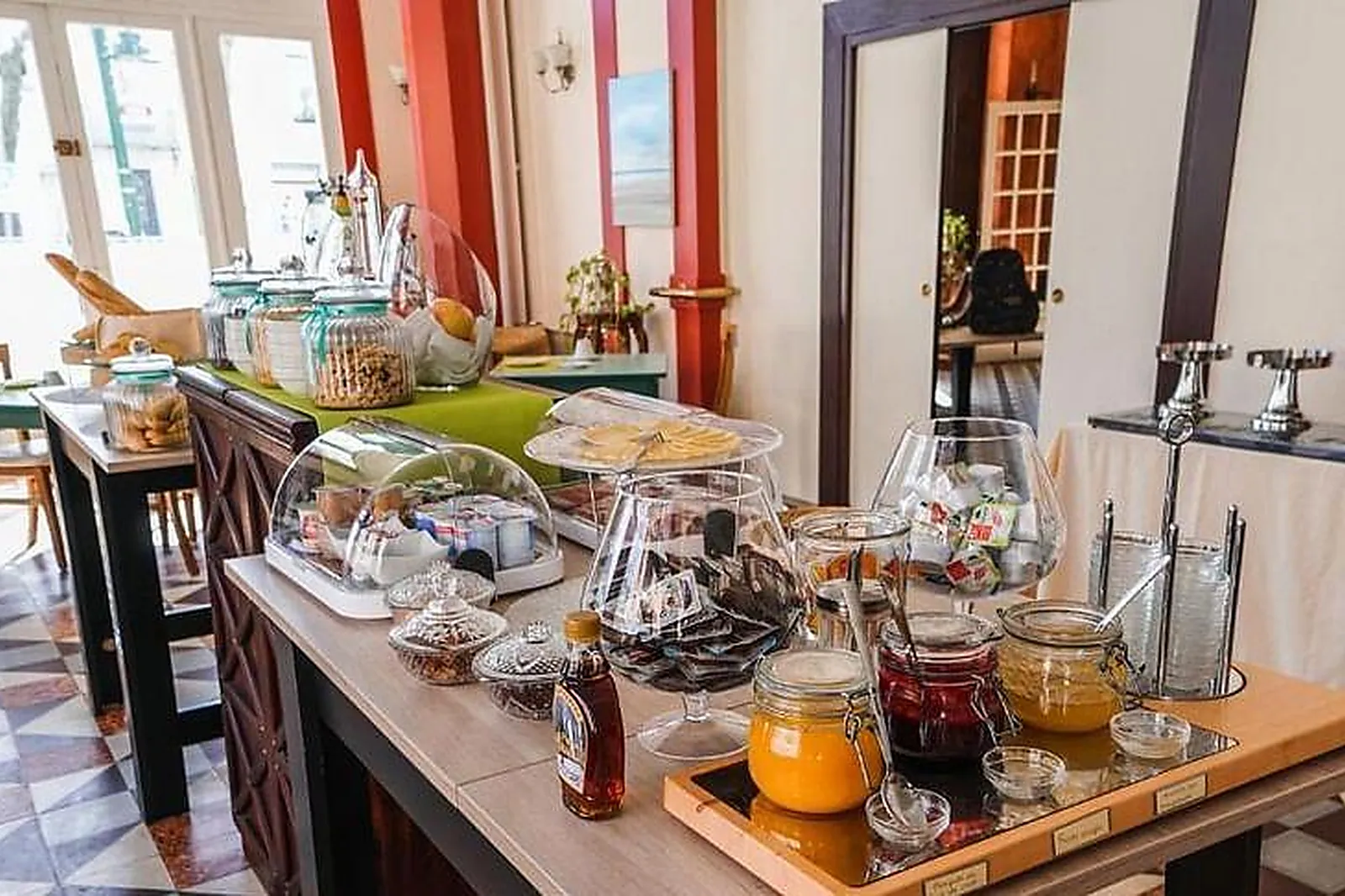 Lieux événementiels, LA MAISON HSY