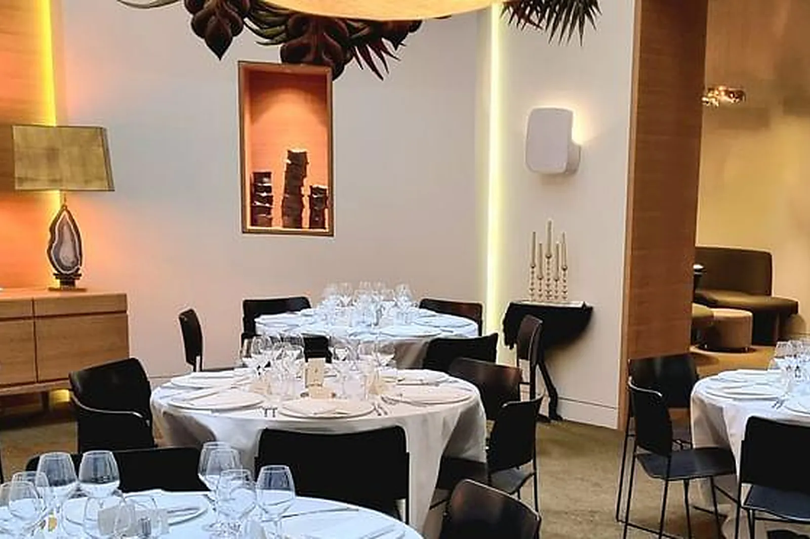 Lieux événementiels, HÔTEL MARIGNAN CHAMPS-ELYSÉES *****