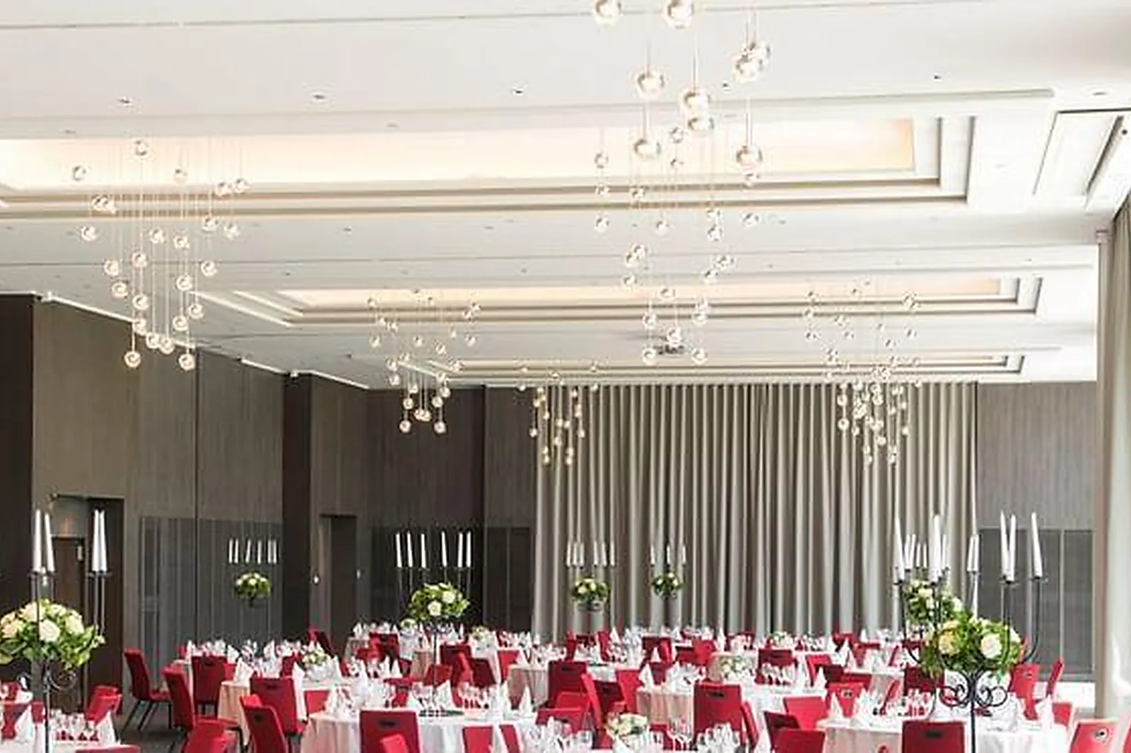 Lieux événementiels, HÔTEL MARRIOTT LYON CITÉ INTERNATIONALE ****