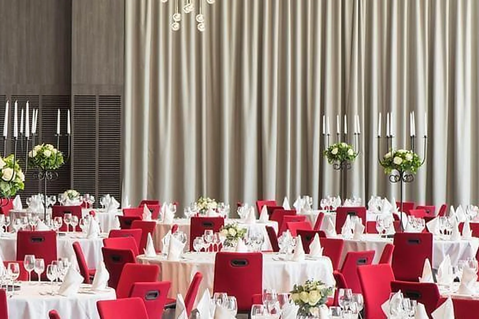 Lieux événementiels, HÔTEL MARRIOTT LYON CITÉ INTERNATIONALE ****