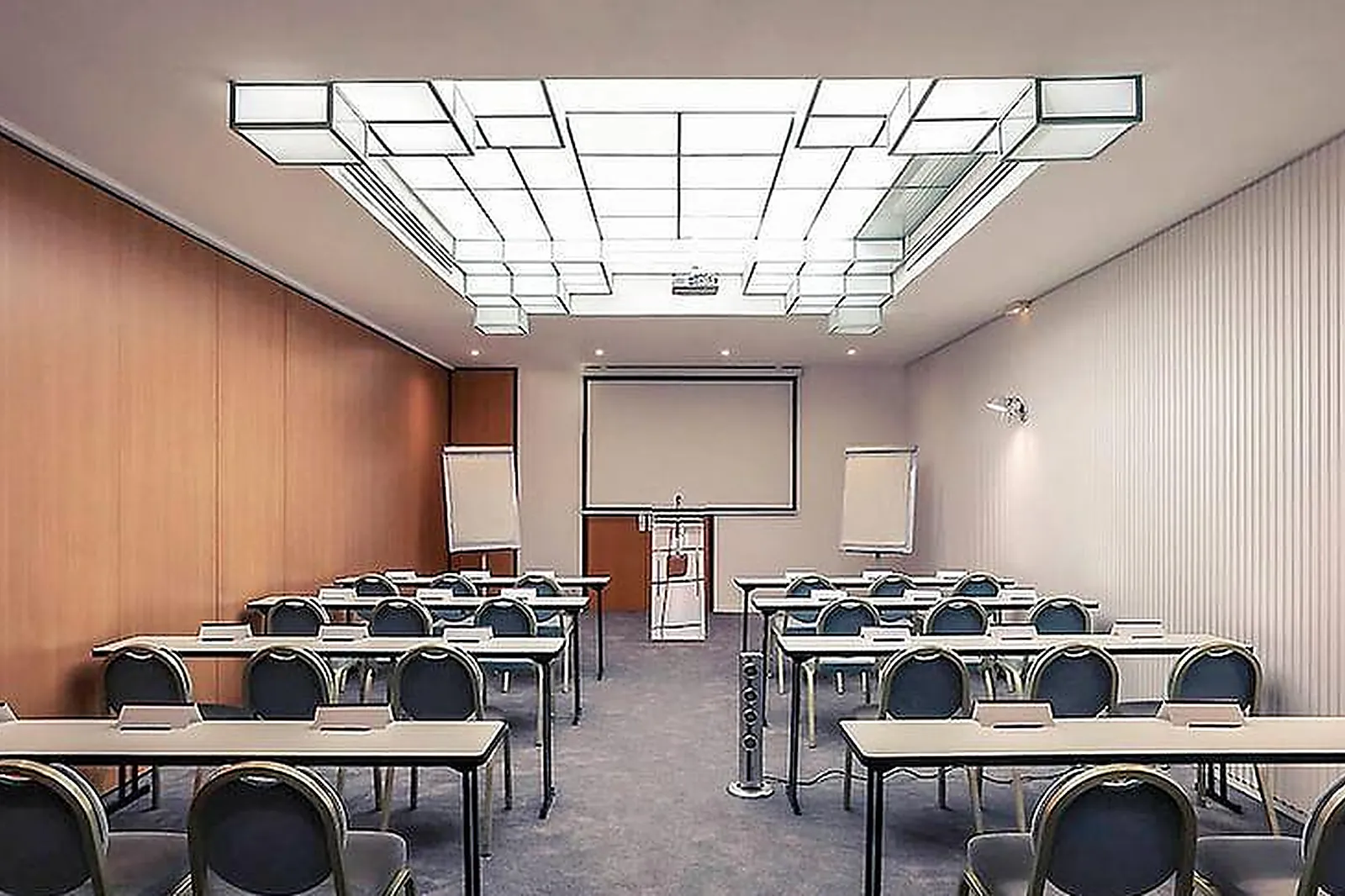 Lieux événementiels, HÔTEL MERCURE NANCY CENTRE GARE ****