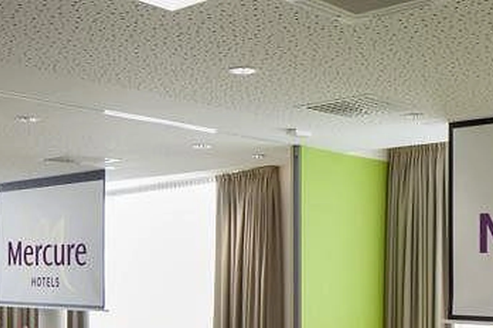 Lieux événementiels, HÔTEL MERCURE NANTES CENTRE GARE ****