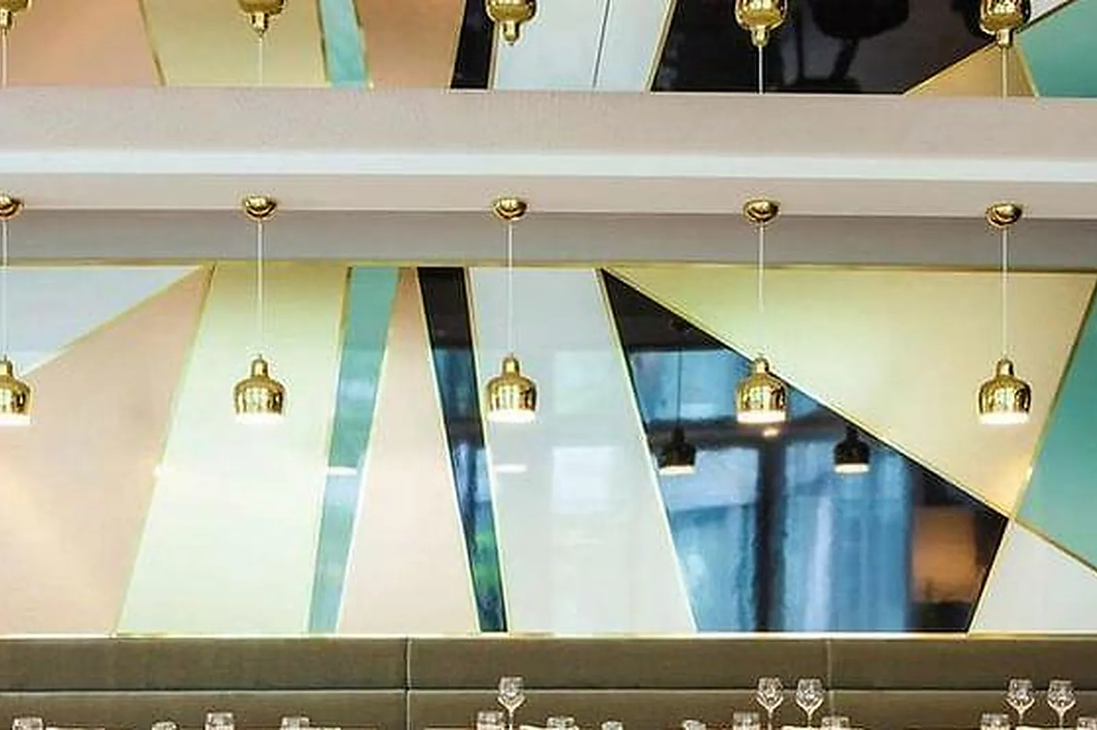 Lieux événementiels, HÔTEL MERCURE PARIS LA DÉFENSE GRANDE ARCHE ****