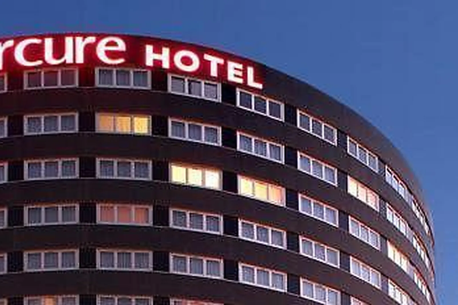 Lieux événementiels, HÔTEL MERCURE PARIS LA DÉFENSE ****