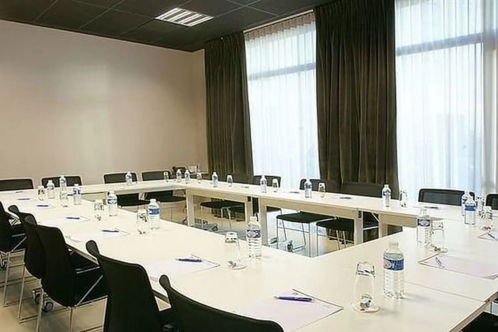 Lieux événementiels, HÔTEL MERCURE SAINT MALO BALMORAL ****