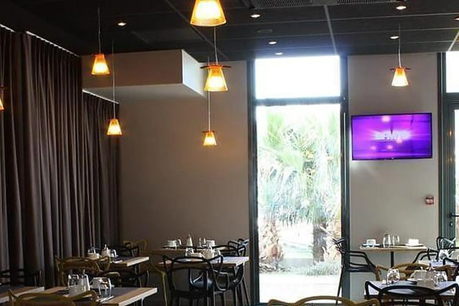 Lieux événementiels, HÔTEL MERCURE SAINT MALO BALMORAL ****