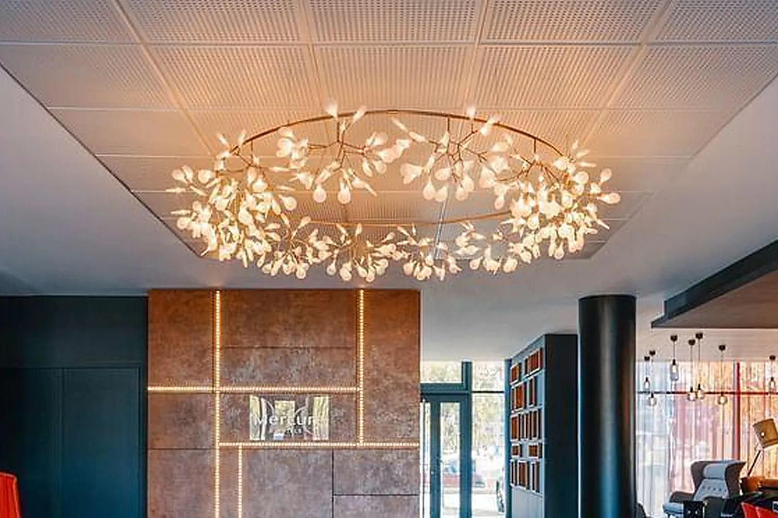 Lieux événementiels, HÔTEL MERCURE TOULON LA SEYNE SUR MER