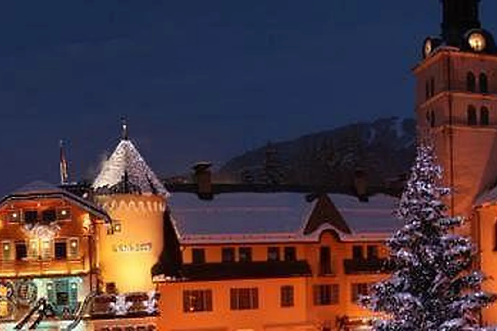 Lieux événementiels, HÔTEL MONT BLANC ****