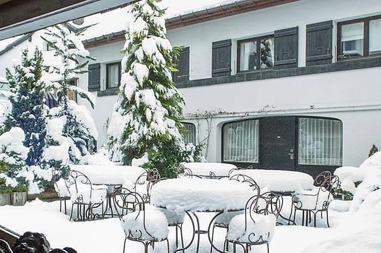 Lieux événementiels, HÔTEL MONT BLANC ****