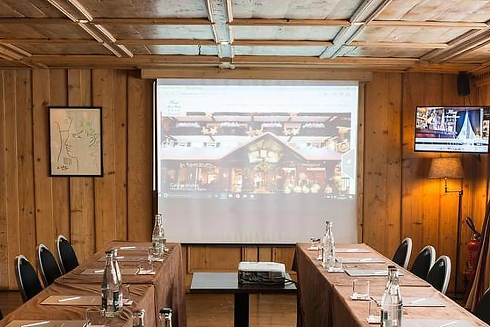 Lieux événementiels, HÔTEL MONT BLANC ****