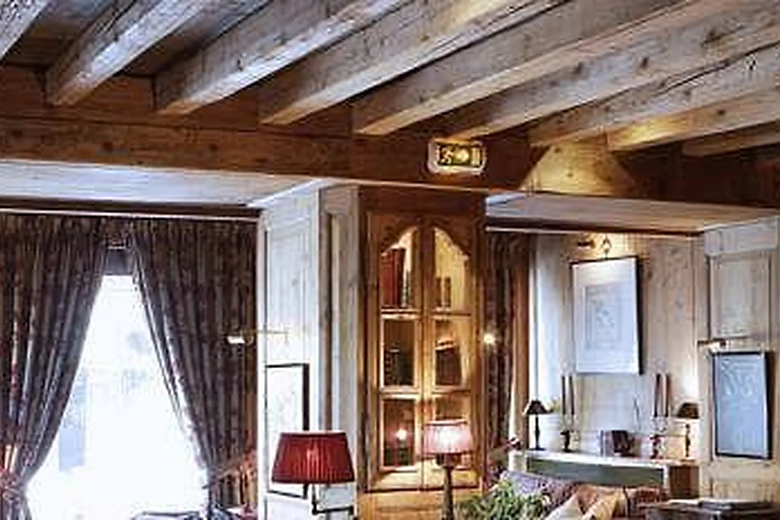 Lieux événementiels, HÔTEL MONT BLANC ****