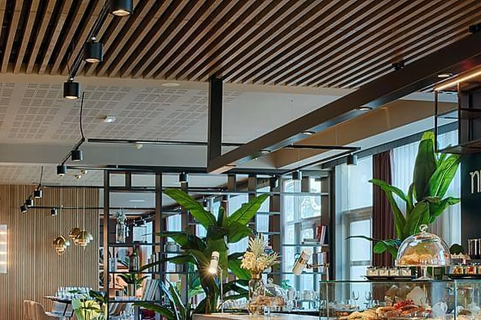 Lieux événementiels, HÔTEL NH LYON AIRPORT ****