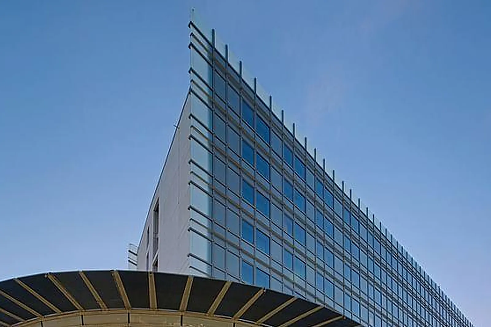 Lieux événementiels, HÔTEL NH LYON AIRPORT ****