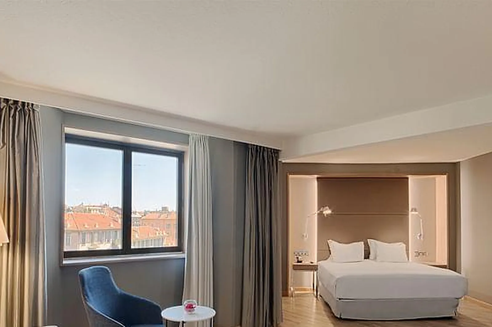 Lieux événementiels, HÔTEL NH NICE ****