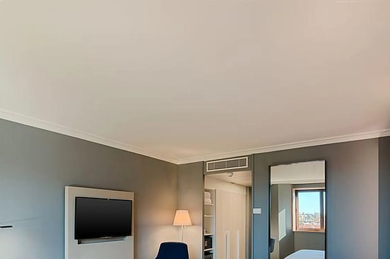 Lieux événementiels, HÔTEL NH NICE ****