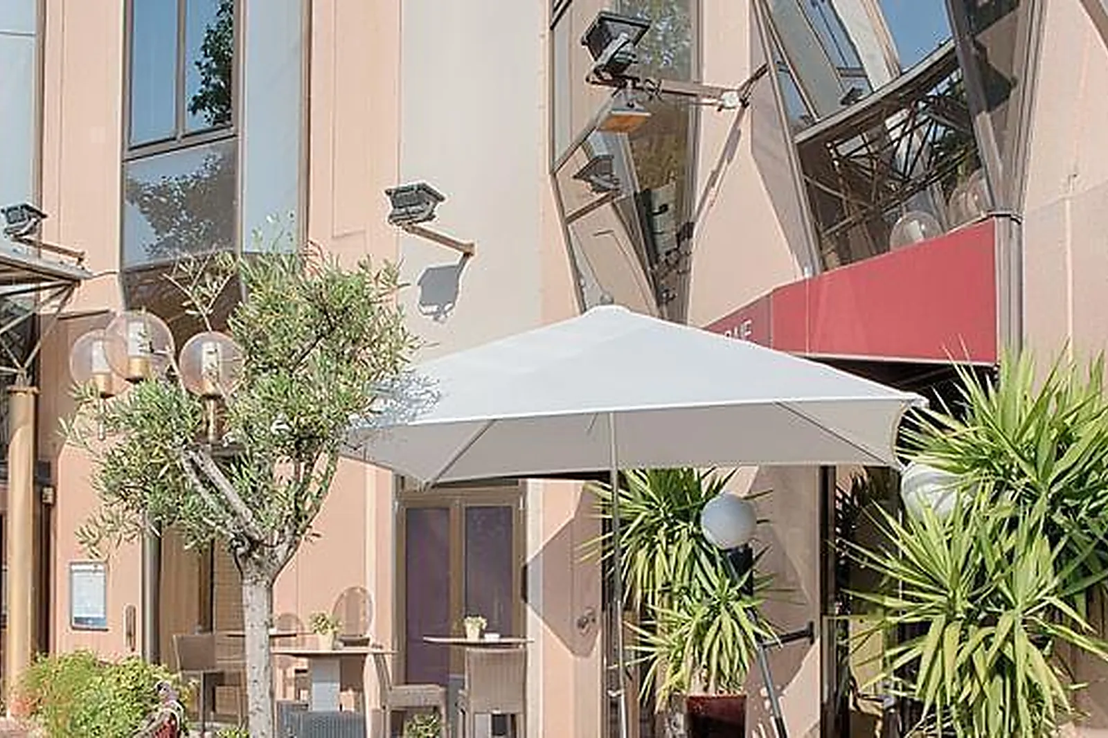 Lieux événementiels, HÔTEL NH NICE ****