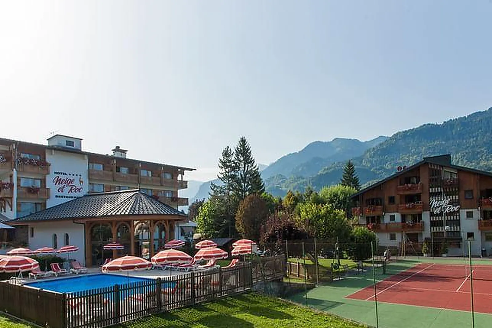 Lieux événementiels, HÔTEL NEIGE ET ROC SAMOËNS ****